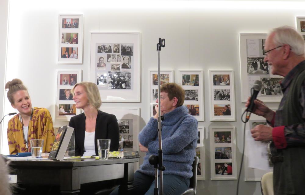 Julia Nachtmann, Emelie Schepp, Margarete von Schwarzkopf und Klaus Eberitzsch (Leuenhagen & Paris) © Wolfgang Sander