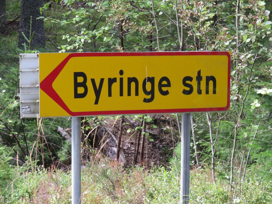 Bis Byringe Station reichte das Geld (48 Kronen) des "Hundertjhrigen"   Wolfgang Sander